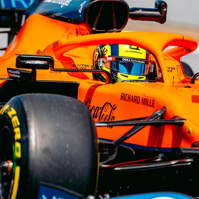 O piloto britânico Lando Norris assinou um novo contrato para continuar na McLaren por"muitos anos", anunciou a equipe de Fórmula 1 nesta quarta-feira (1 9 ).