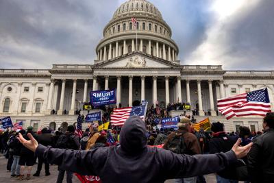 Alleged Oath Keeper pleads guilty to the first of several major US Capitol Riot conspiracy cases
