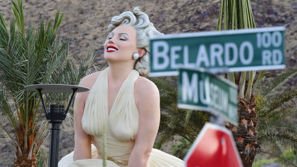 Marilyn Monroe statue returns to Palm Springs, to cheers