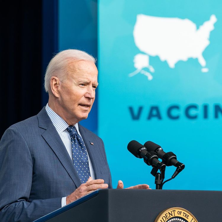 Biden praises US coronavirus progress during the July 4 White House event: "America is coming back together"