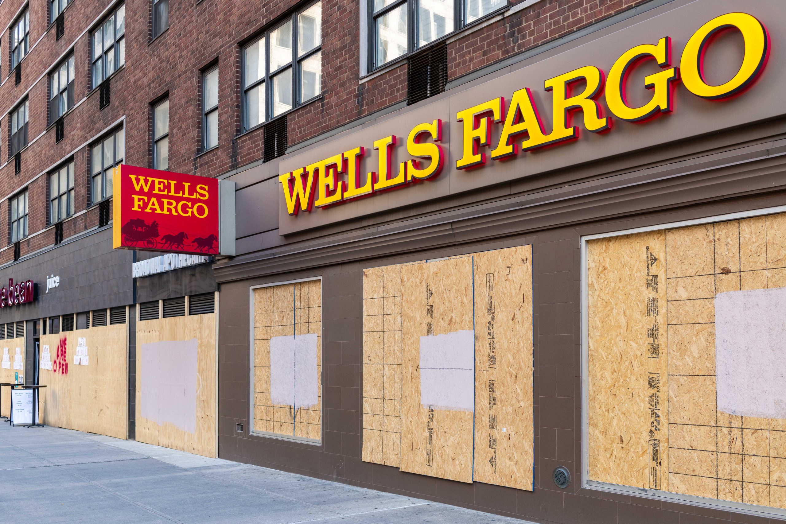 Wells Fargo closes all personal credit lines, causing outrage