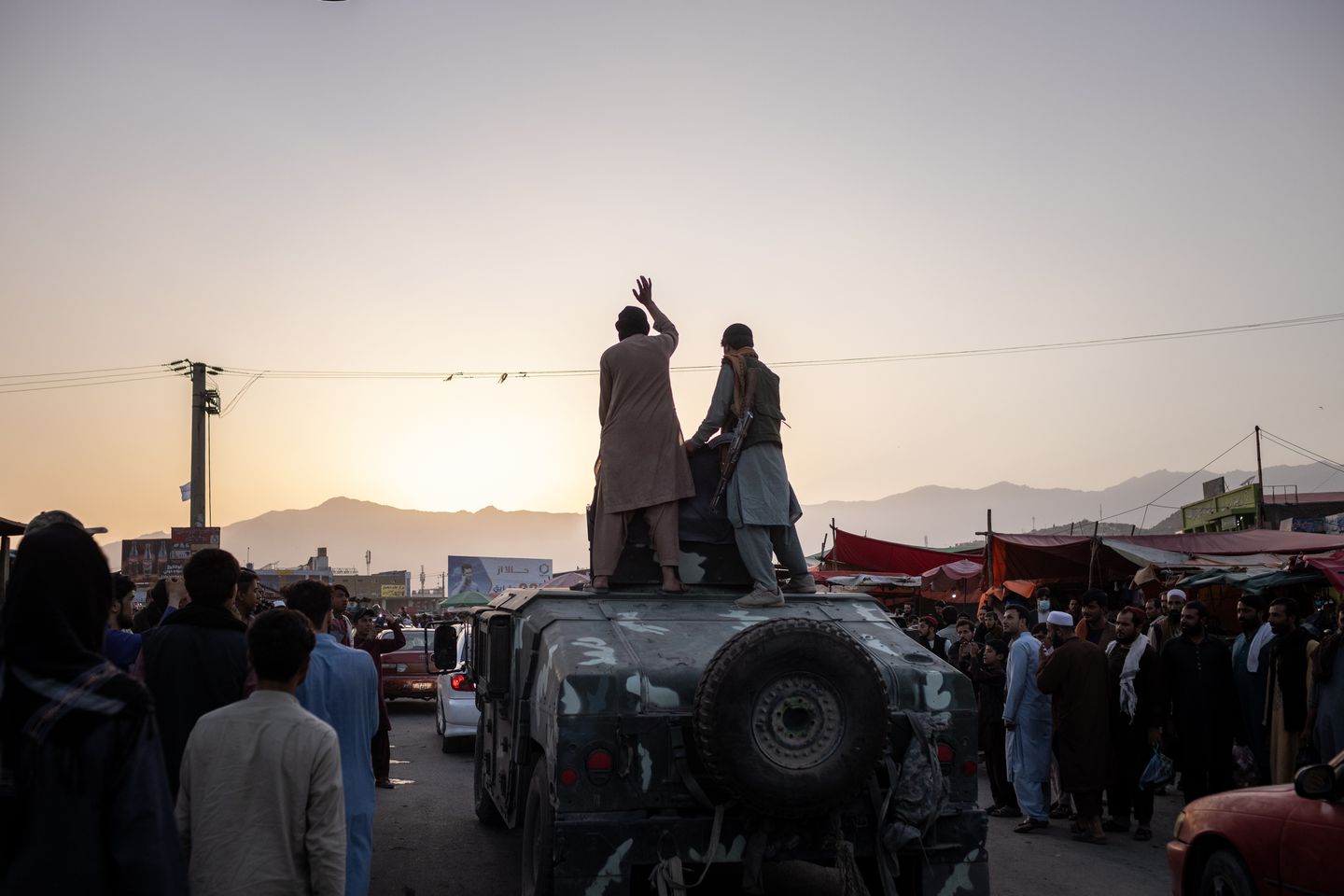 Kabul chaos as Taliban take power, and thousands flee