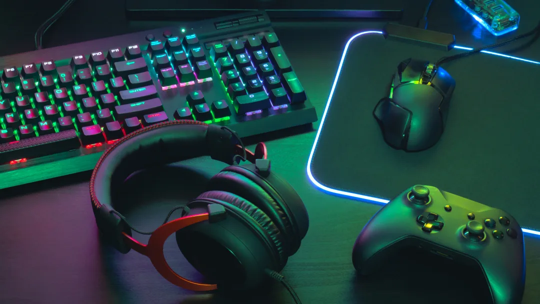 9 of the Best Gaming Accessories That Every Gamer Needs to Have