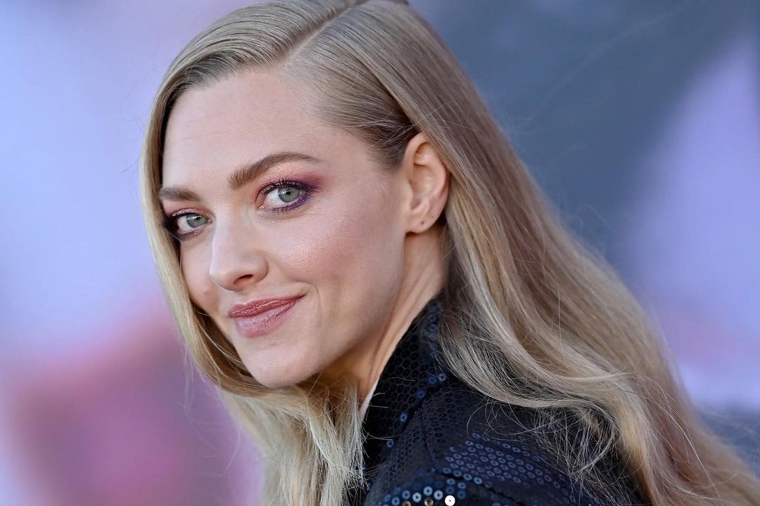 Amanda Seyfried - Pressured Into Filming Nude Sequences As a Teen amid Fears That She Would Offend People