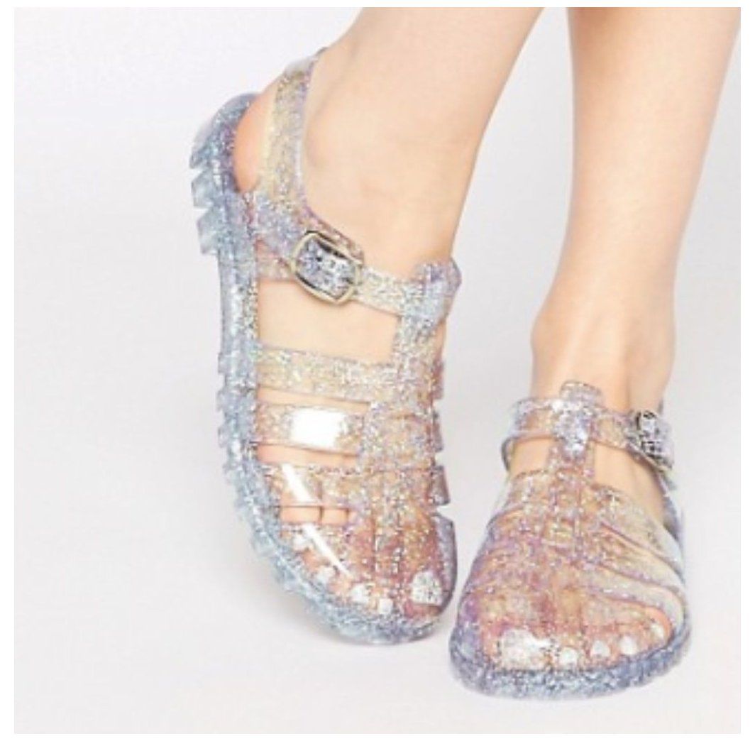 Why should you wear jelly shoes?