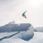 Snowboarding in Shawn Boday