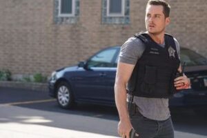 Jesse Lee Soffer Directing Again For Chicago P.D. Season 10