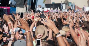 Punk Goes Fyre Festival' Disappointed Fans Demand Refund