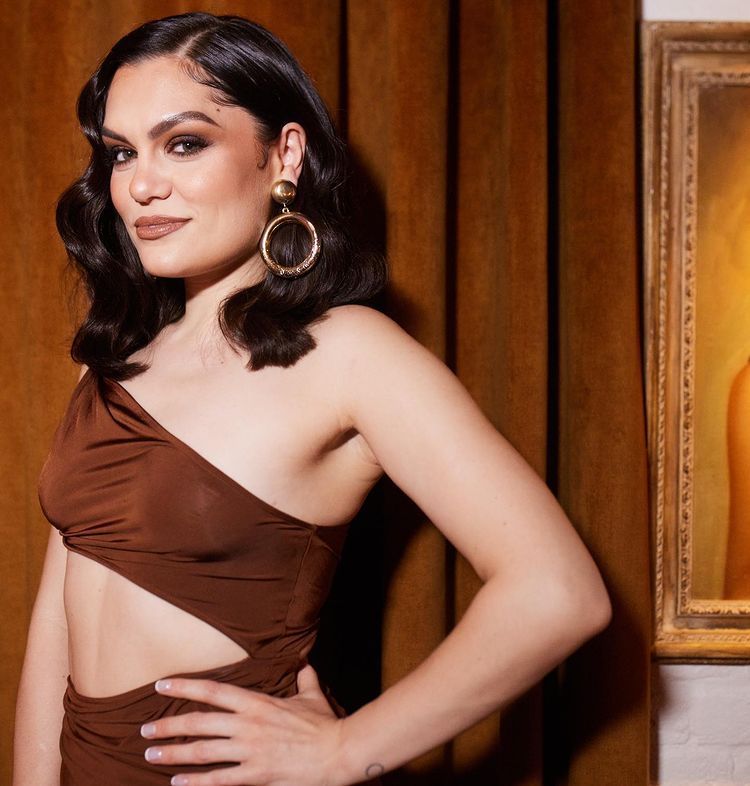 Jessie J reflects on the pain of losing her 'angel baby'
