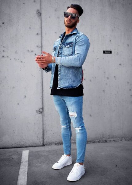 What Socks To Wear With White Sneakers? Complete Outfit Guide