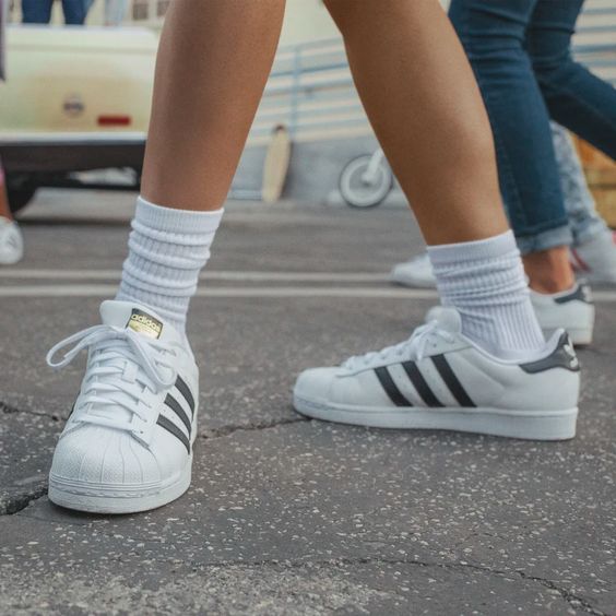 Best socks to wear with white sneakers