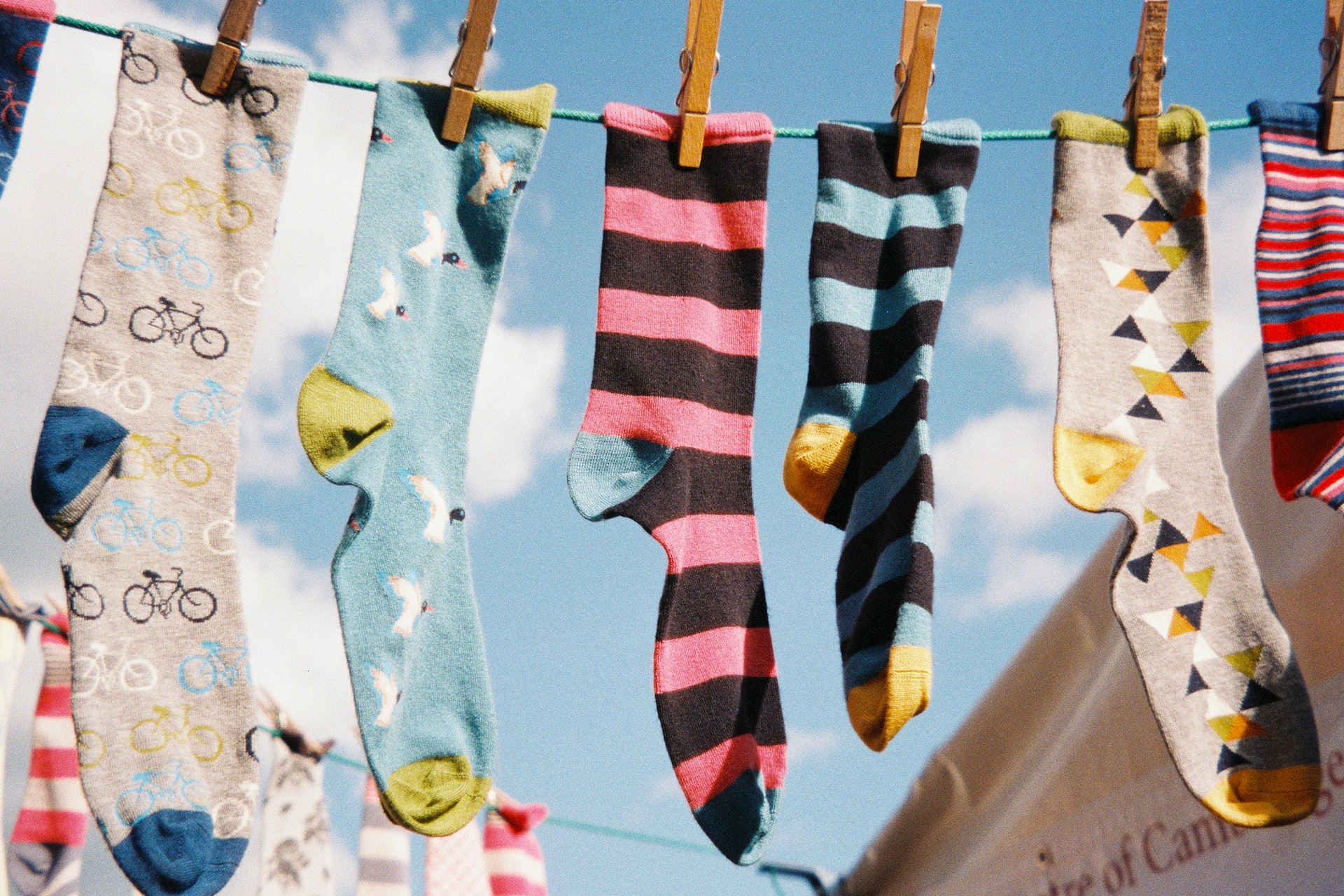 Wash Socks: 8 Best Methods You Can Us