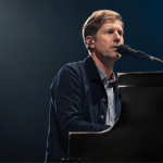 Andrew McMahon Brings Three Eras Together at Chicago’s Huntington Bank Pavilion