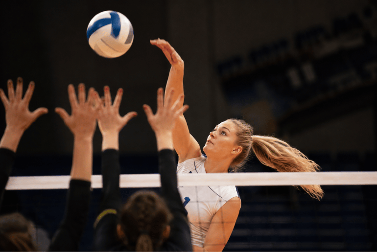 UTA Volleyball Hosts Army in Military Appreciation Match at College Park Center